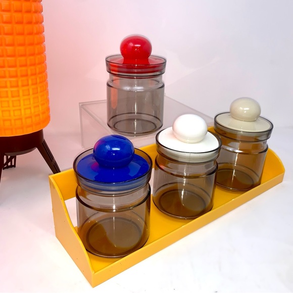 v i n t a g e :: Bright Midcentury 4 Jar Set Shelf Storage Apothecary Kitchen - Picture 2 of 14